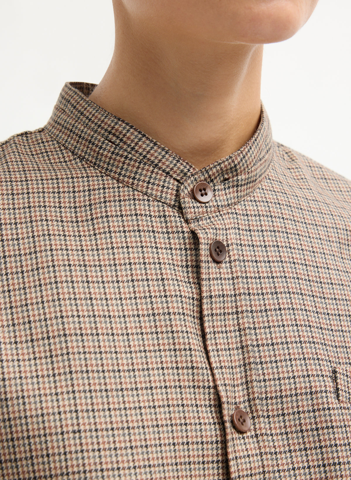 Tan Thomas Menswear Check Detached Shirt - closeup of detachable collar detail