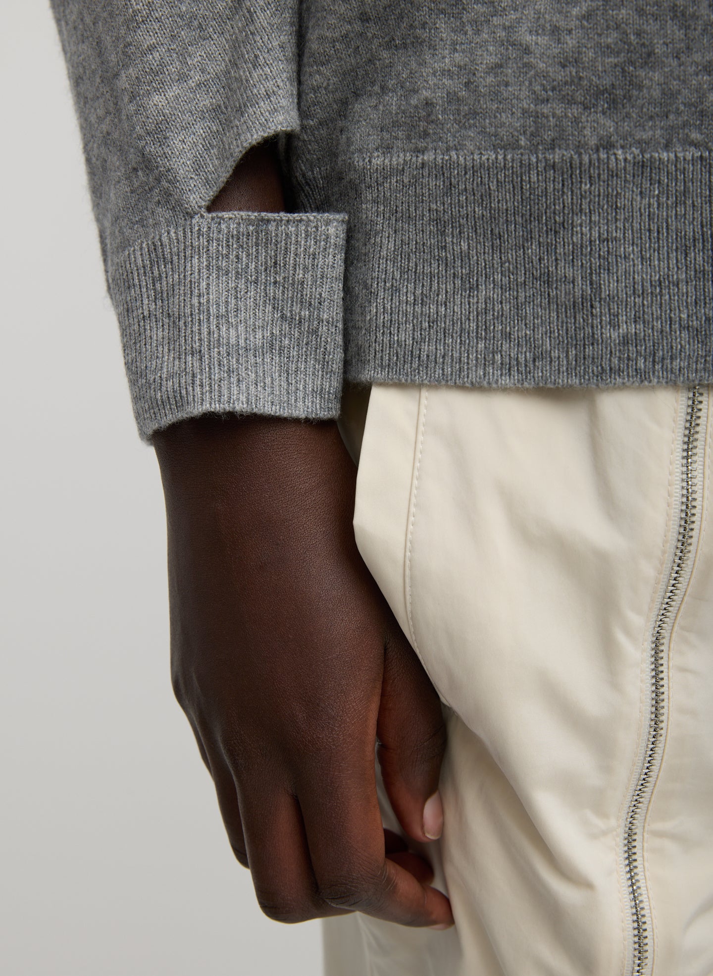 Heather Grey Washable Cashmere Easy V-Neck Sweater - closeup of cutout detail at wrist