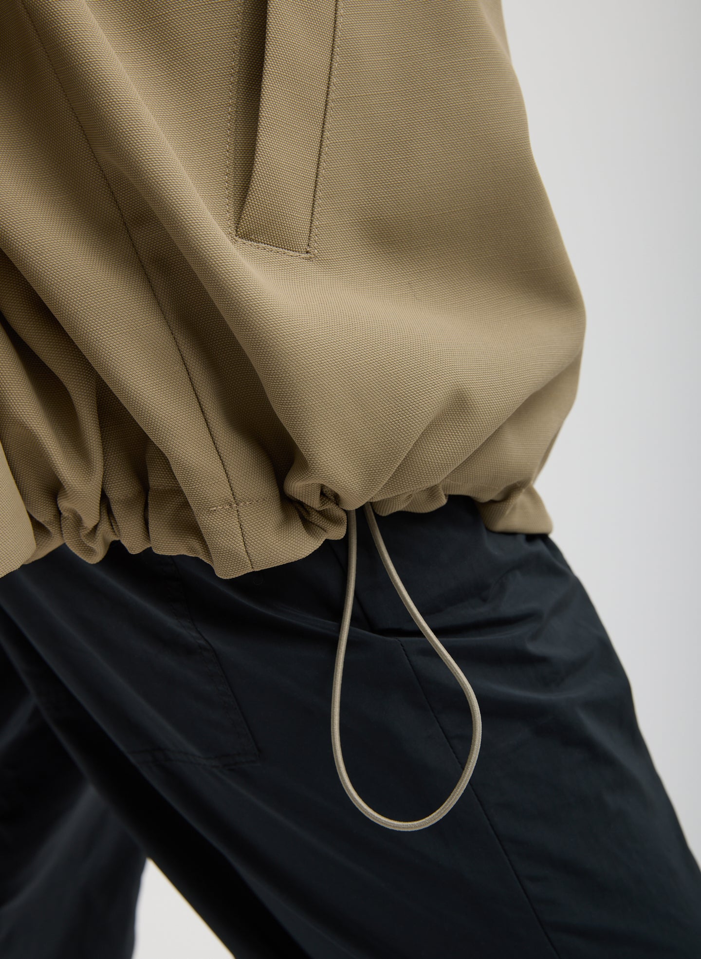 KHAKI-12
