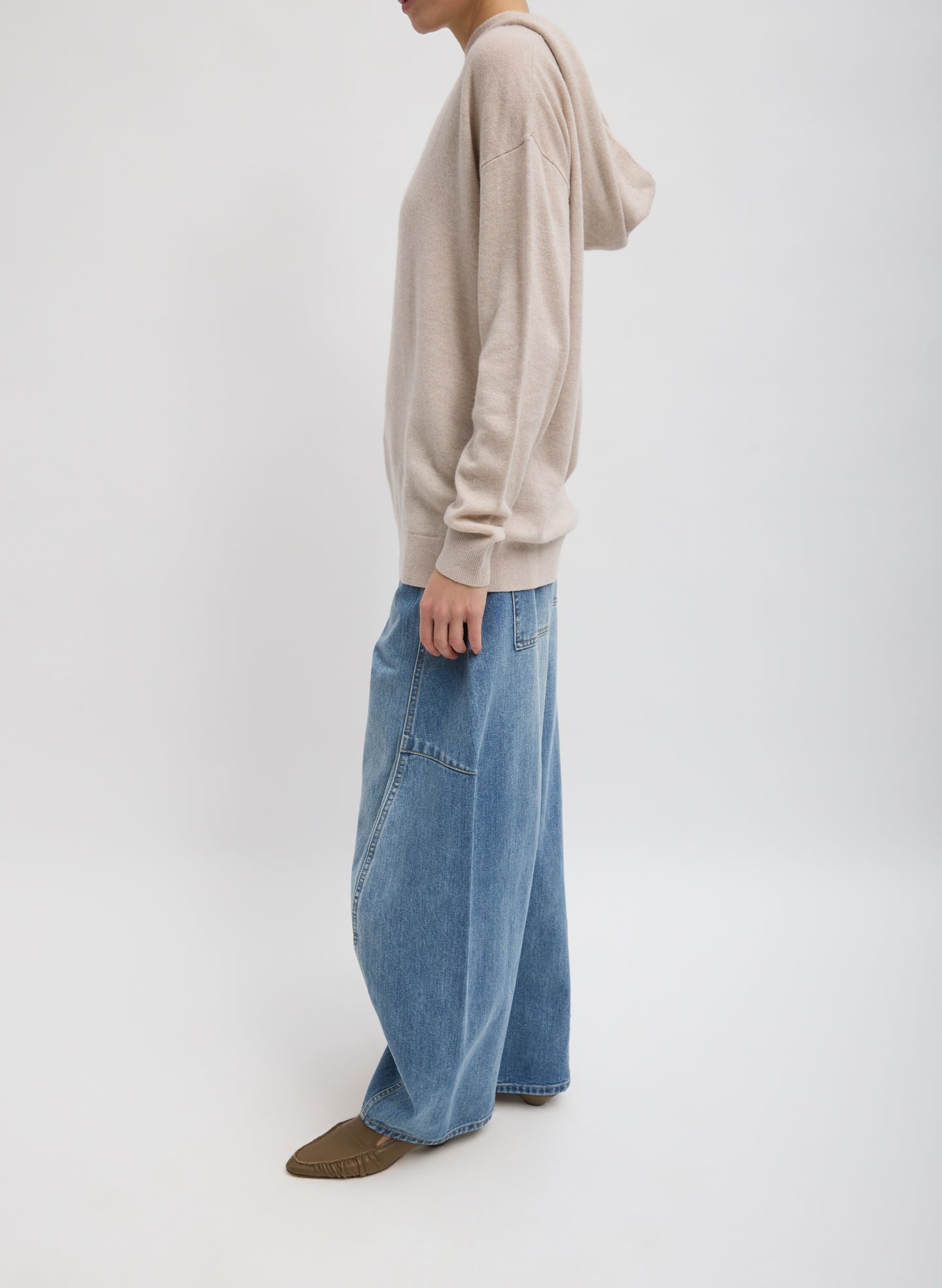 Blue Classic Wash Denim Sid Jean - barrel leg, side view on model