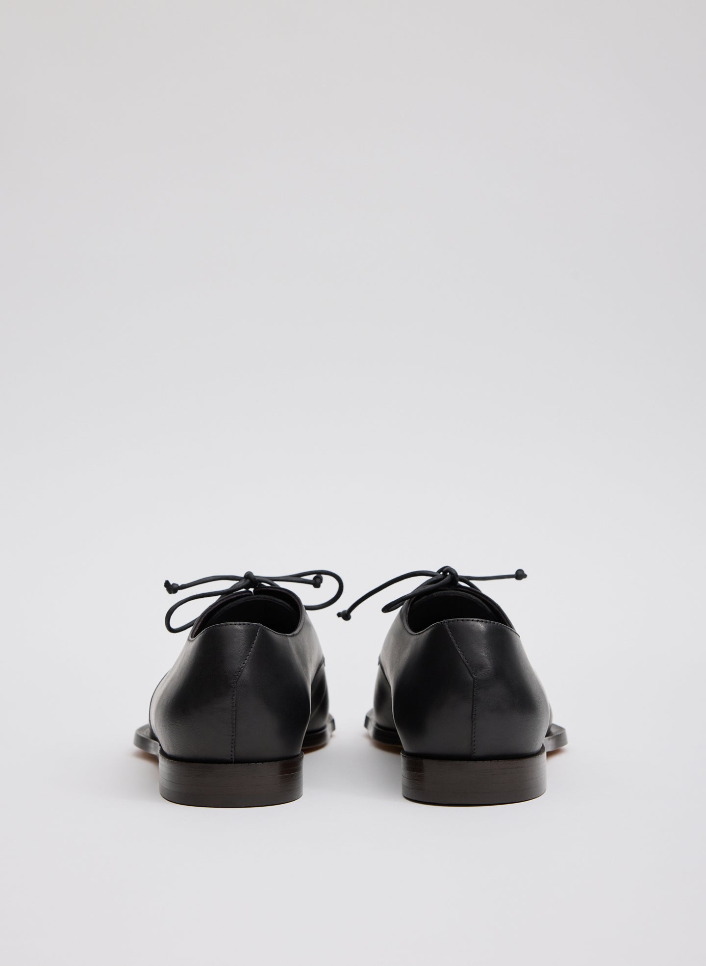 Black Edgar Loafer - back view