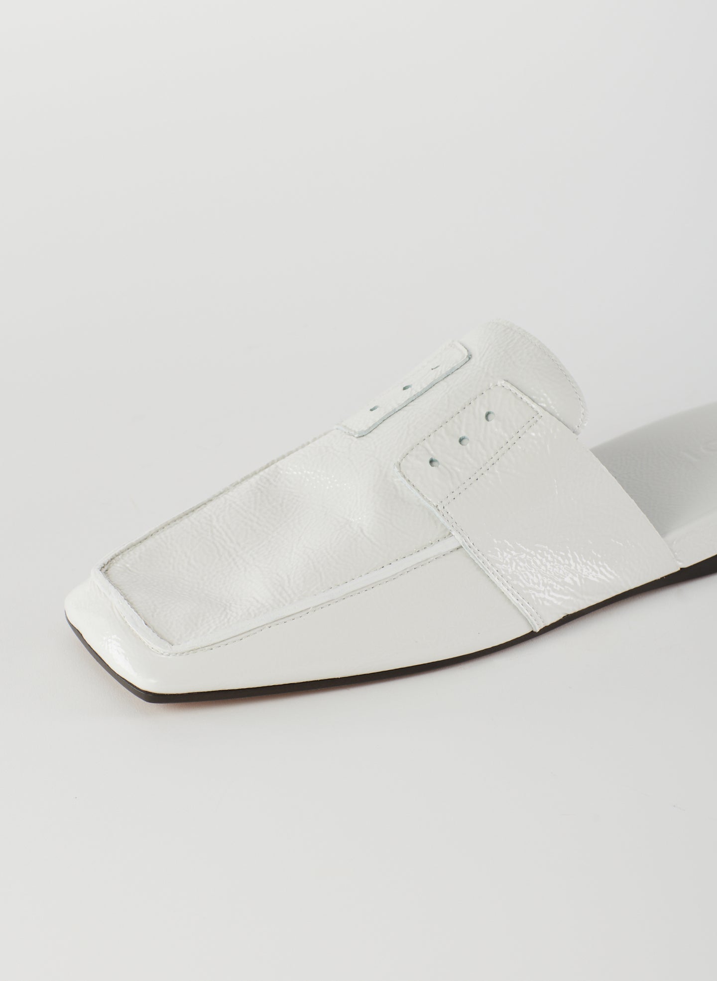 Creamy White-6