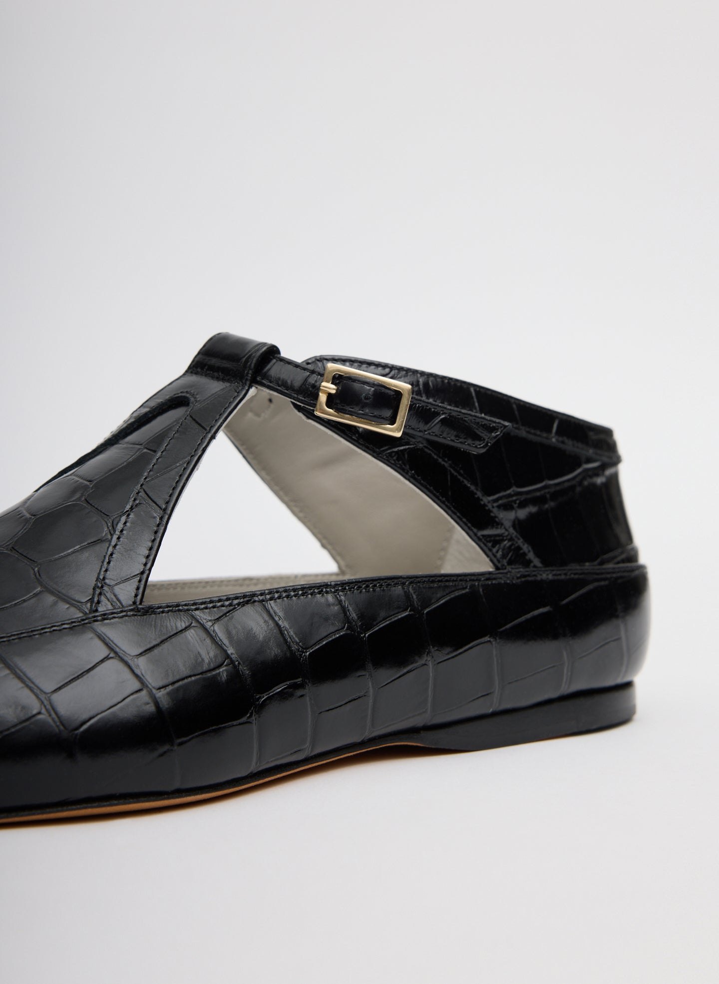 Black Crocodile Embossed Somerset Flat - closeup of crocodile embossed material