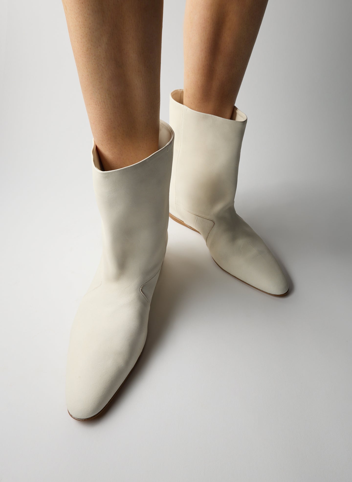 JASPER WHITE-2