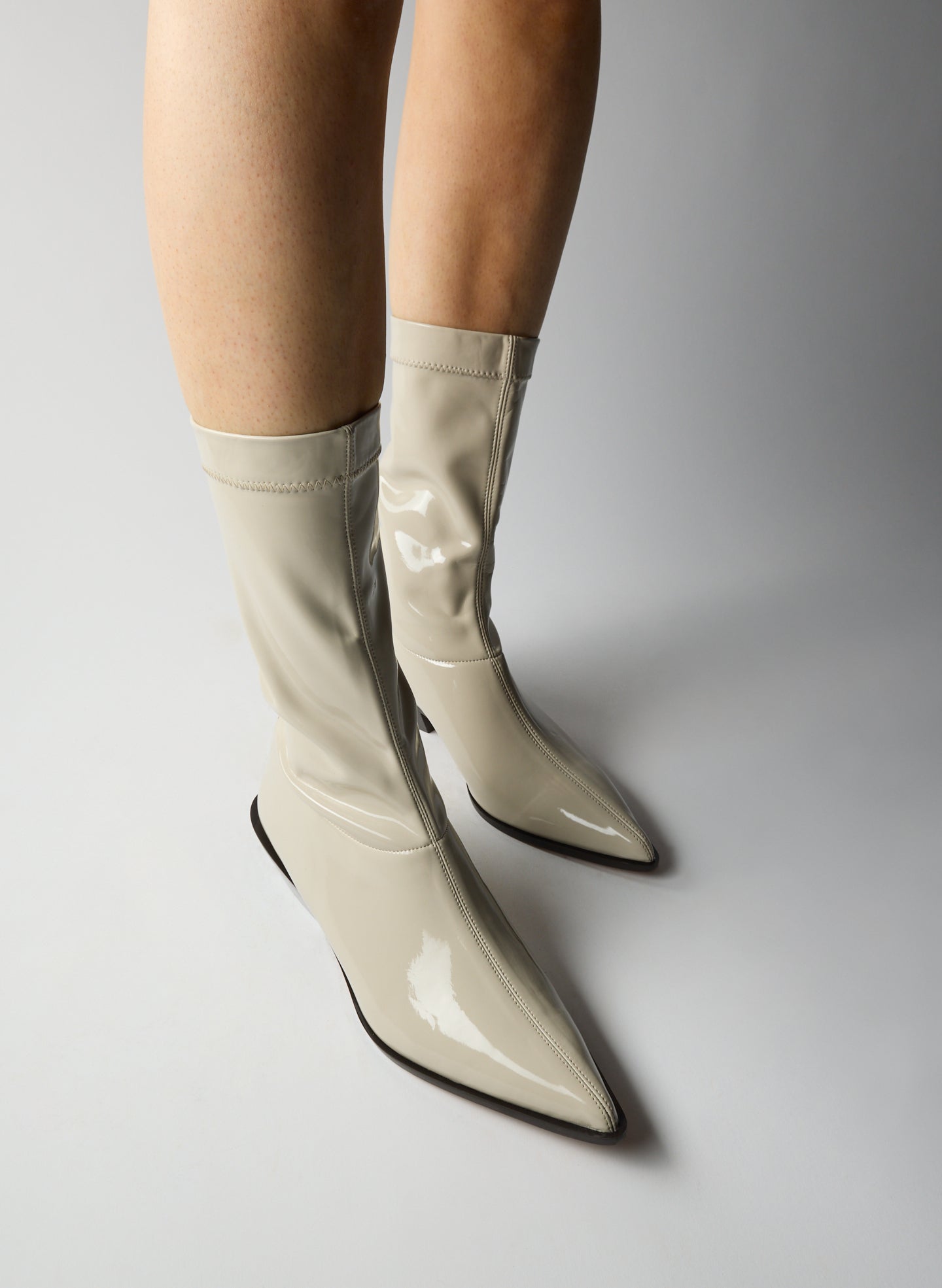 TAUPE-2