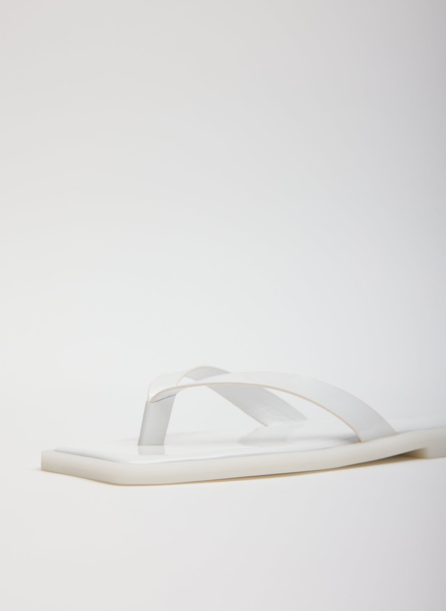 White Arnie Sandal - flip flop closeup