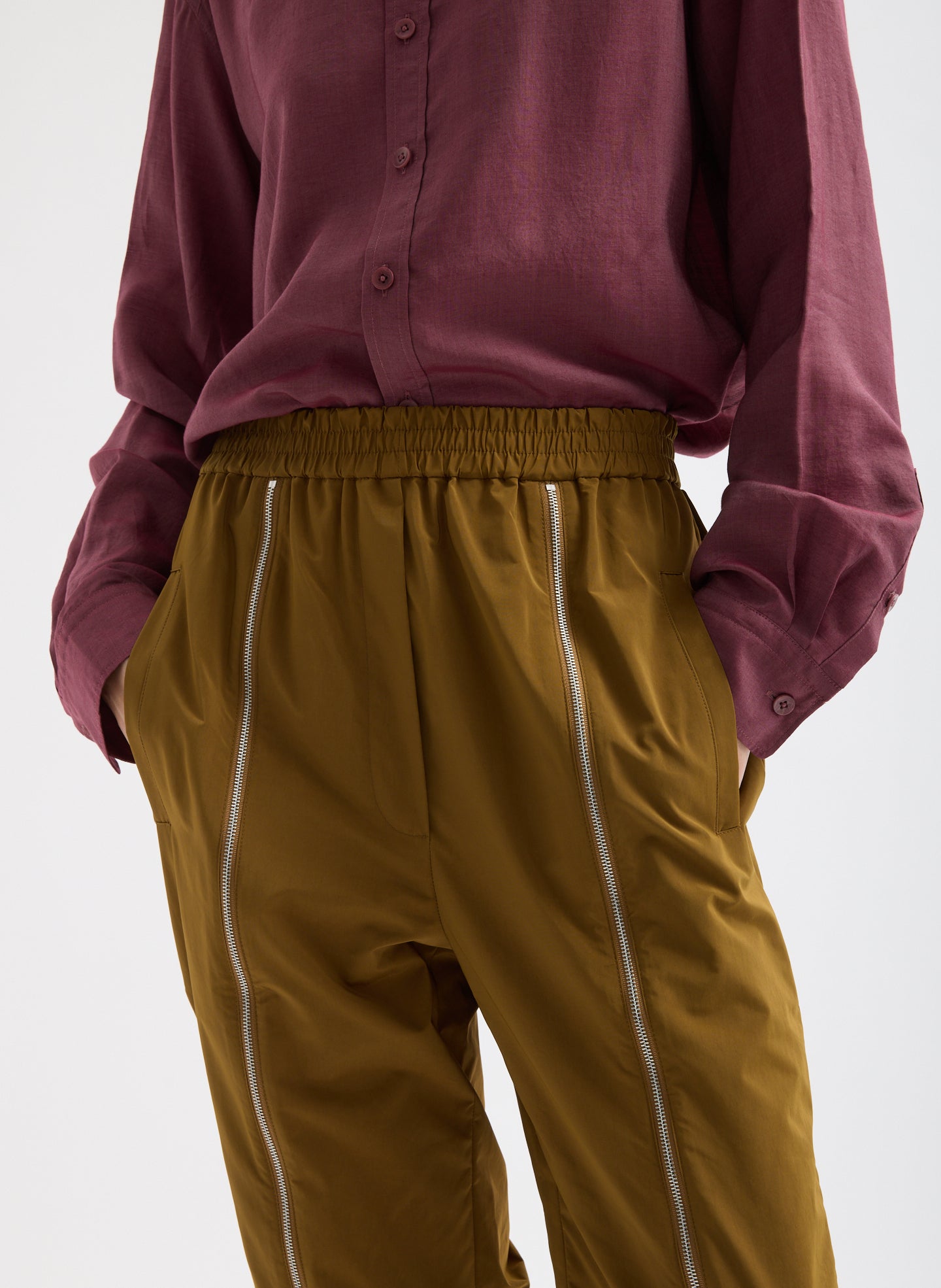 Nylon Zipper Jogger