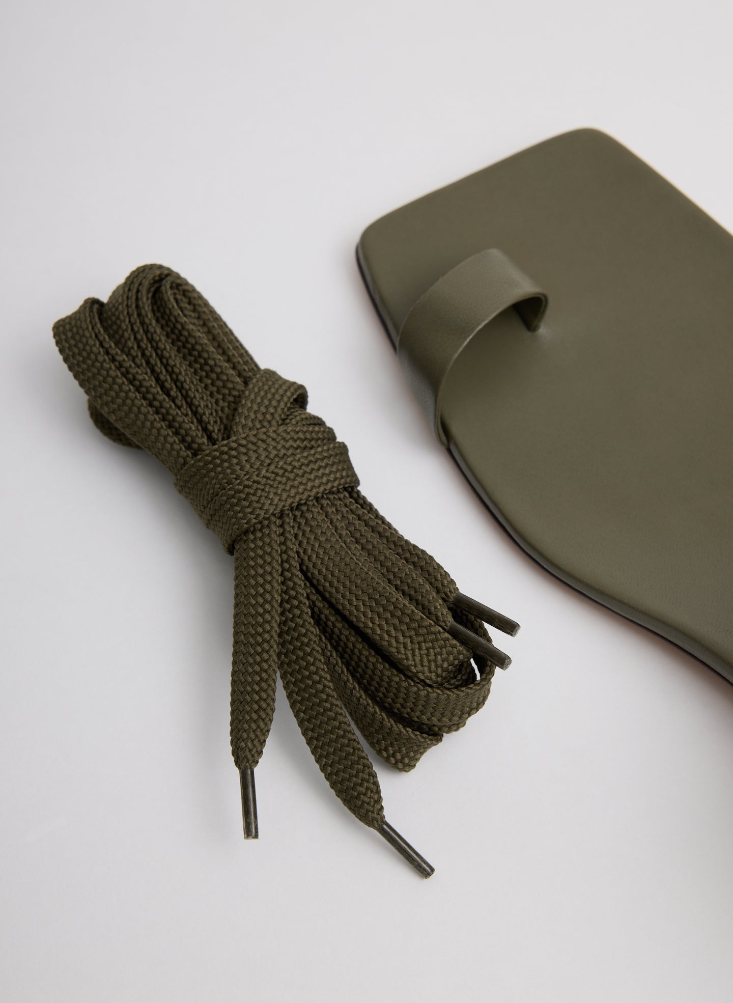 Army Green Ali Lace-Up Short Sandal - closeup of alternate shoe laces