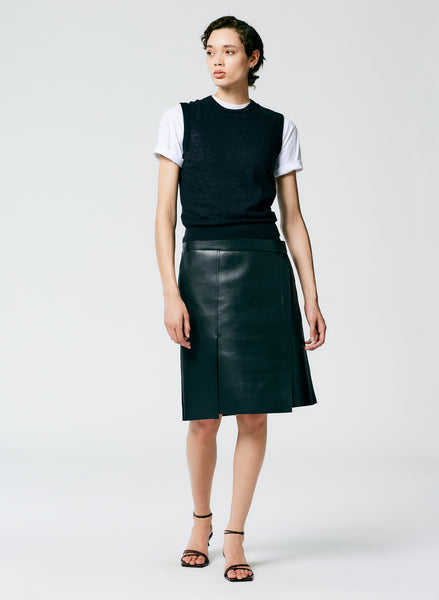 Zara dark 2024 green leather skirt