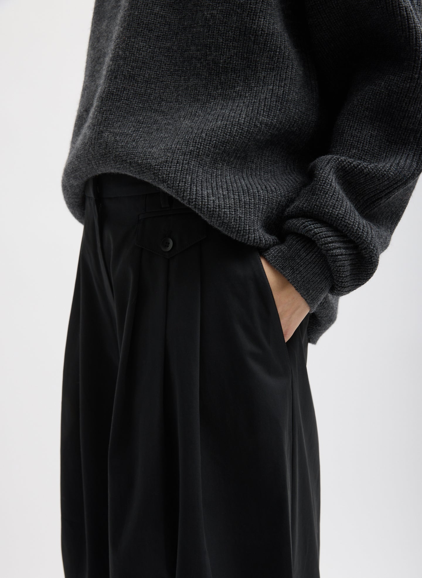 Black Bio Twill Triple Pleat Cropped Pant - closeup of pleat detailing