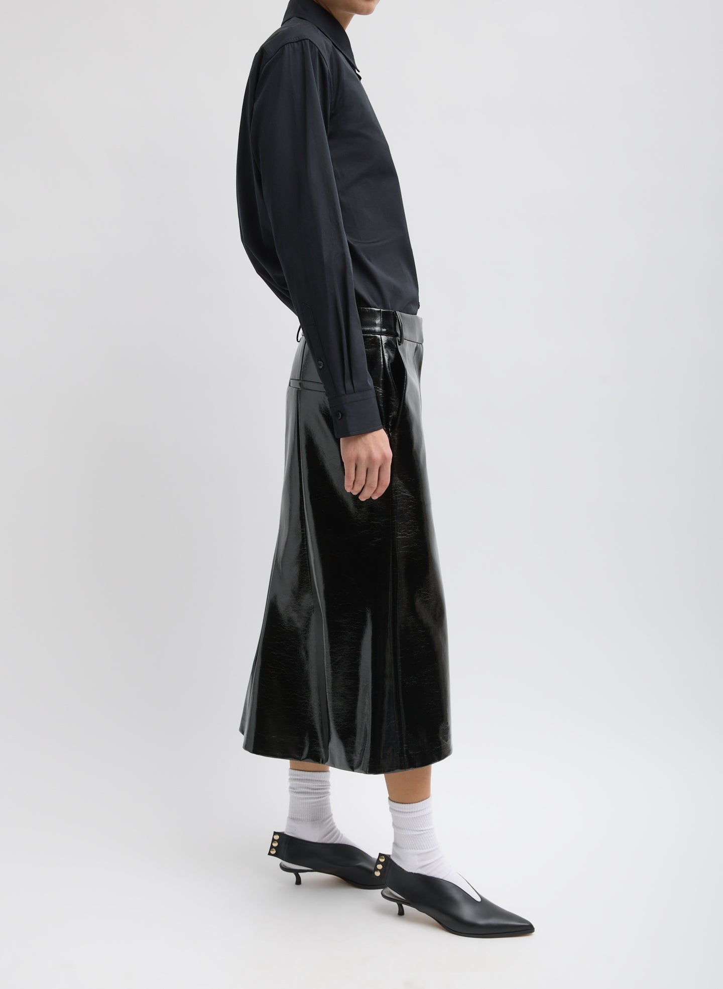 BLACK-4
