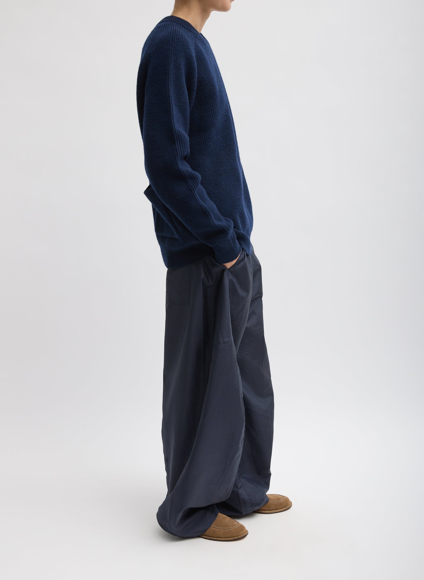 Dark Navy Cardigan Stitch V-Neck Easy Pullover - full look, side view on model