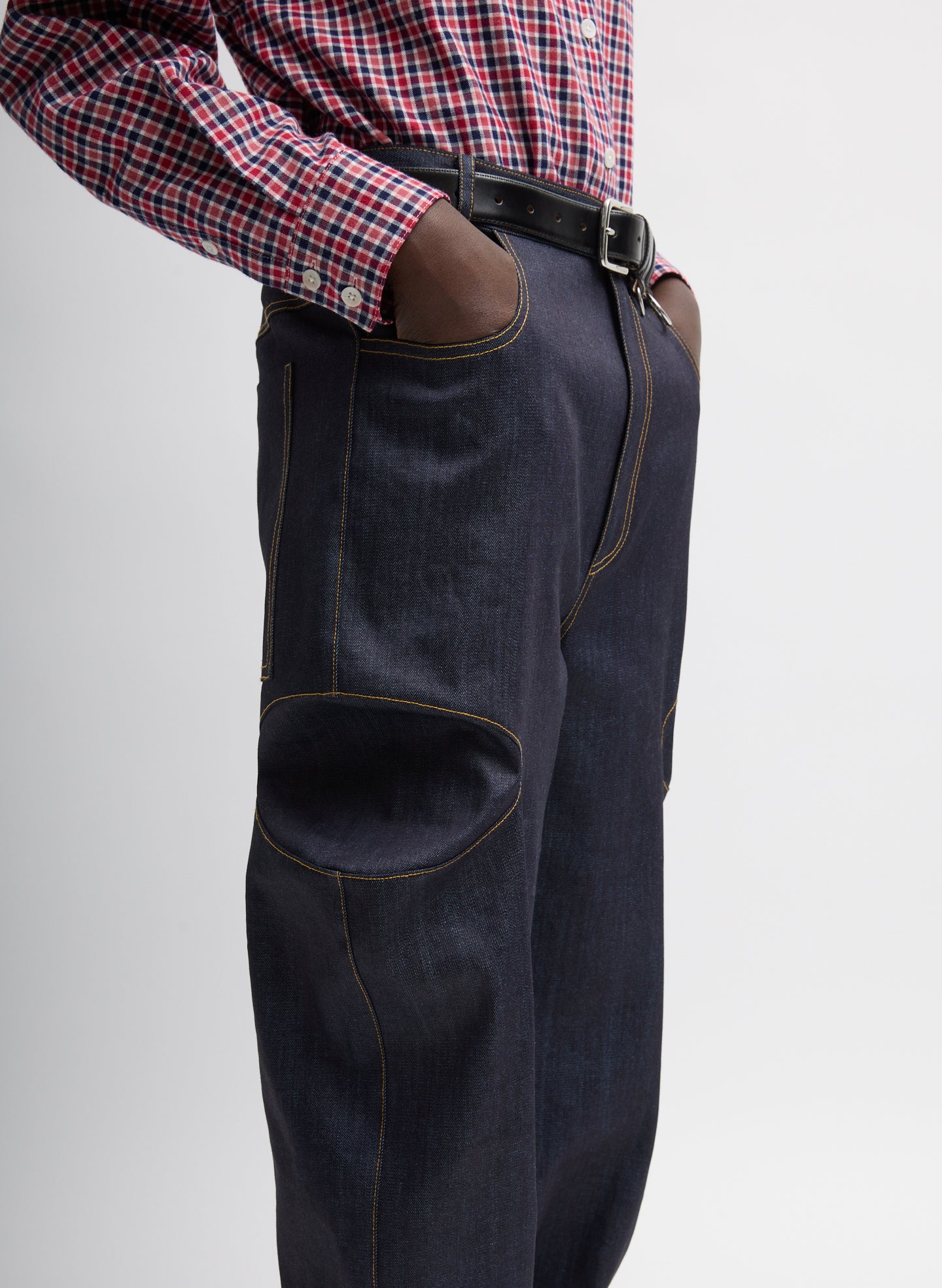 Indigo Denim Ernest Jean - closeup of gusset detail at side