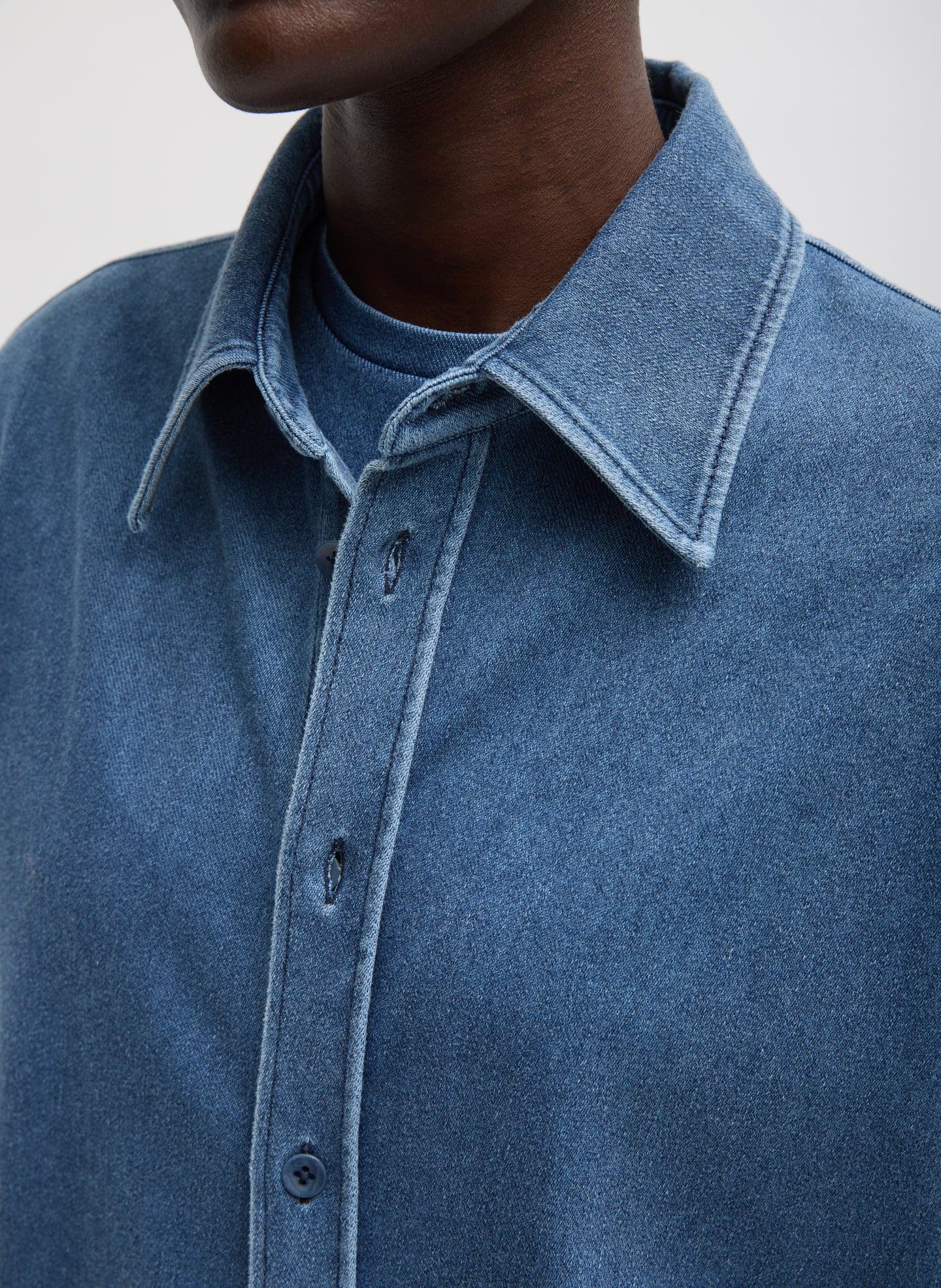 Classic Wash Stretch Denim Easy Shirt - closeup of collar detail