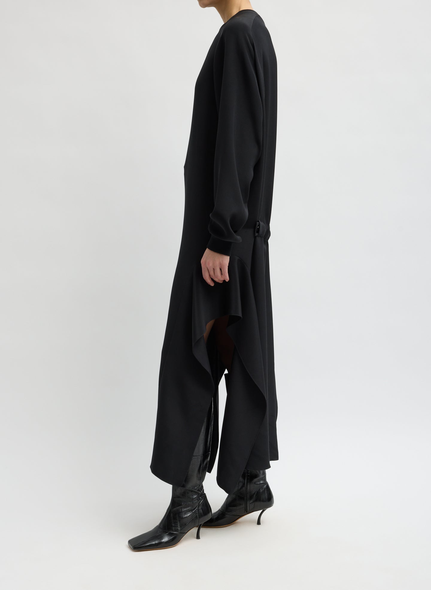 Black 4-Ply Silk Long Sleeve Dress with Ruffle Detail - side view on model