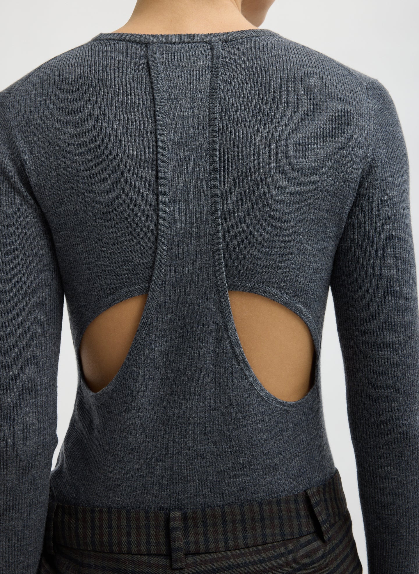 Charcoal Grey Feather Weight Long Sleeve Top - closeup of cutout detail at back