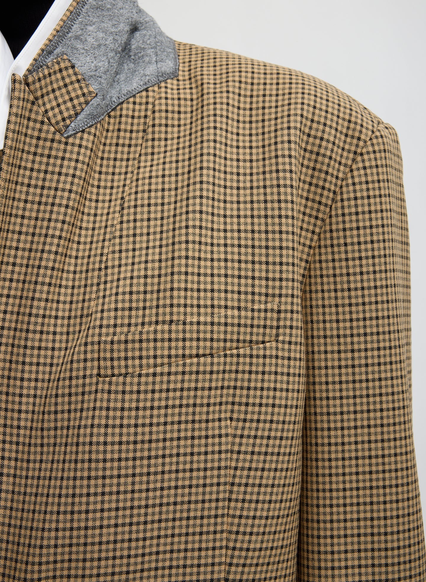 Cedar Multi Tan Menswear Tech Twill Tailored Men's Maxi Coat - closeup of plaid pattern