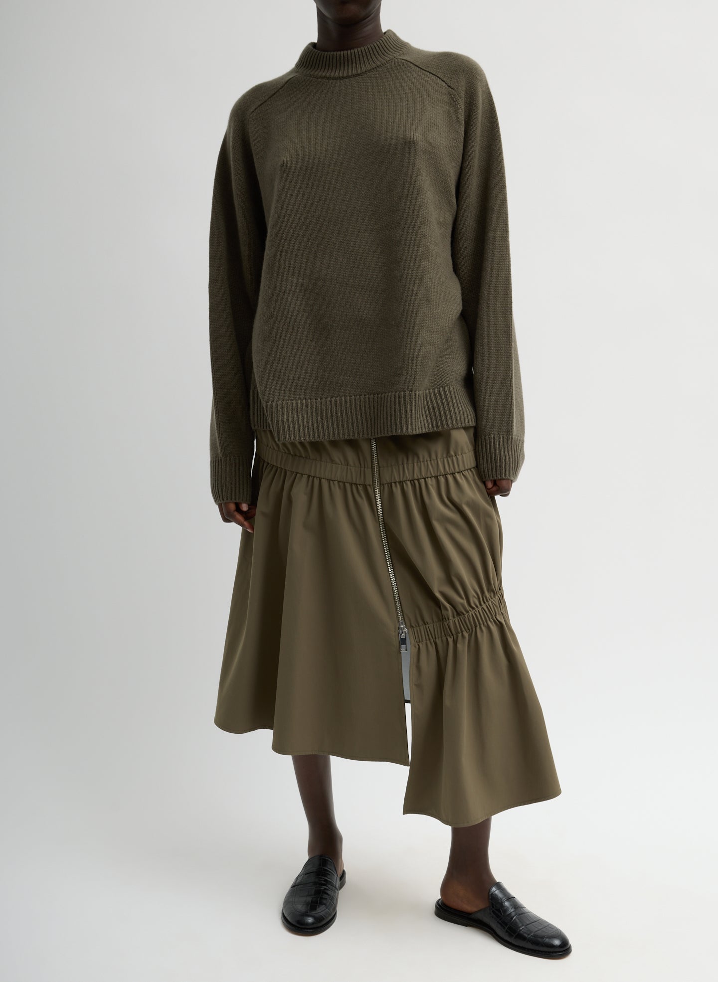 Dark Hazelnut Green Cashmere Crewneck Oversized Pullover Sweater - full look, front view on model