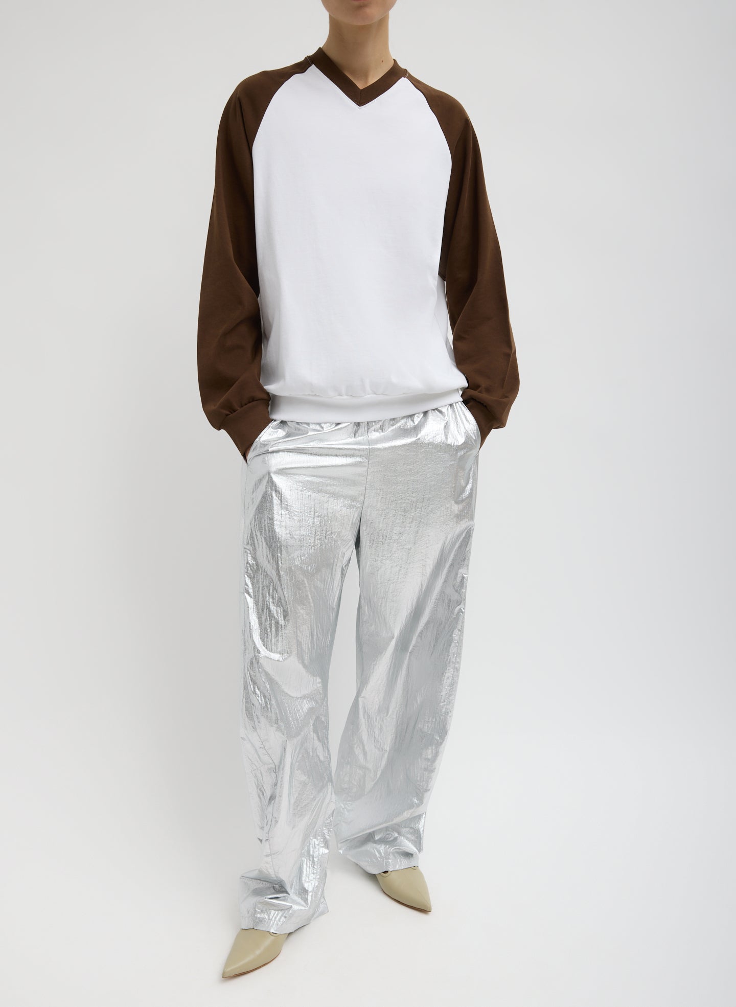 Brown Multi Perfect T-Shirt Vintage Sweatshirt - two-tone v-neck sweatshirt, front view on model