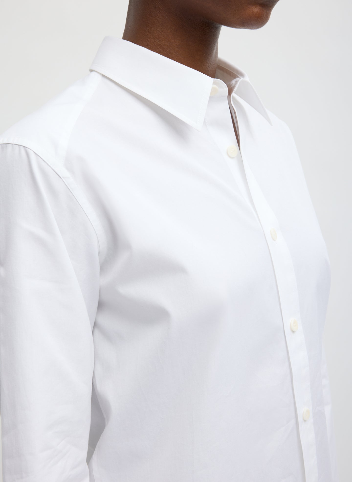 White New Shirting Charlie Men's Slim Shirt - closeup of collar detail