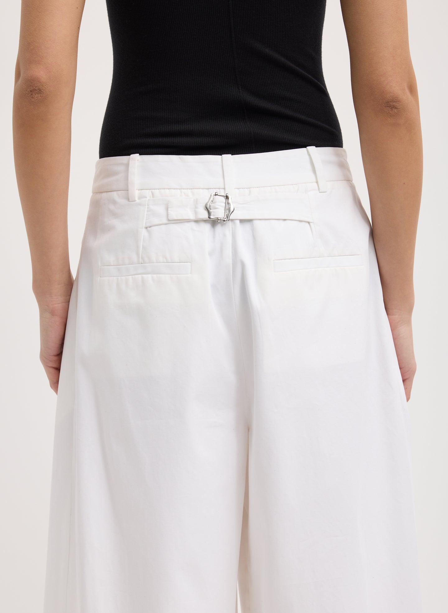 Optic White-7
