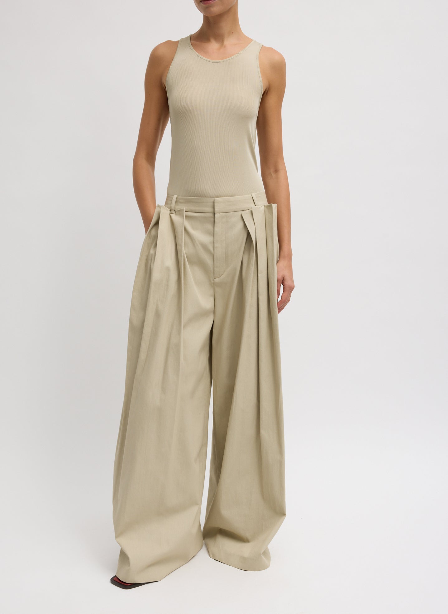 Taupe Luxe Spring Twill Tucked Pleated Wide Leg Trouser - beige, full look, front view on model