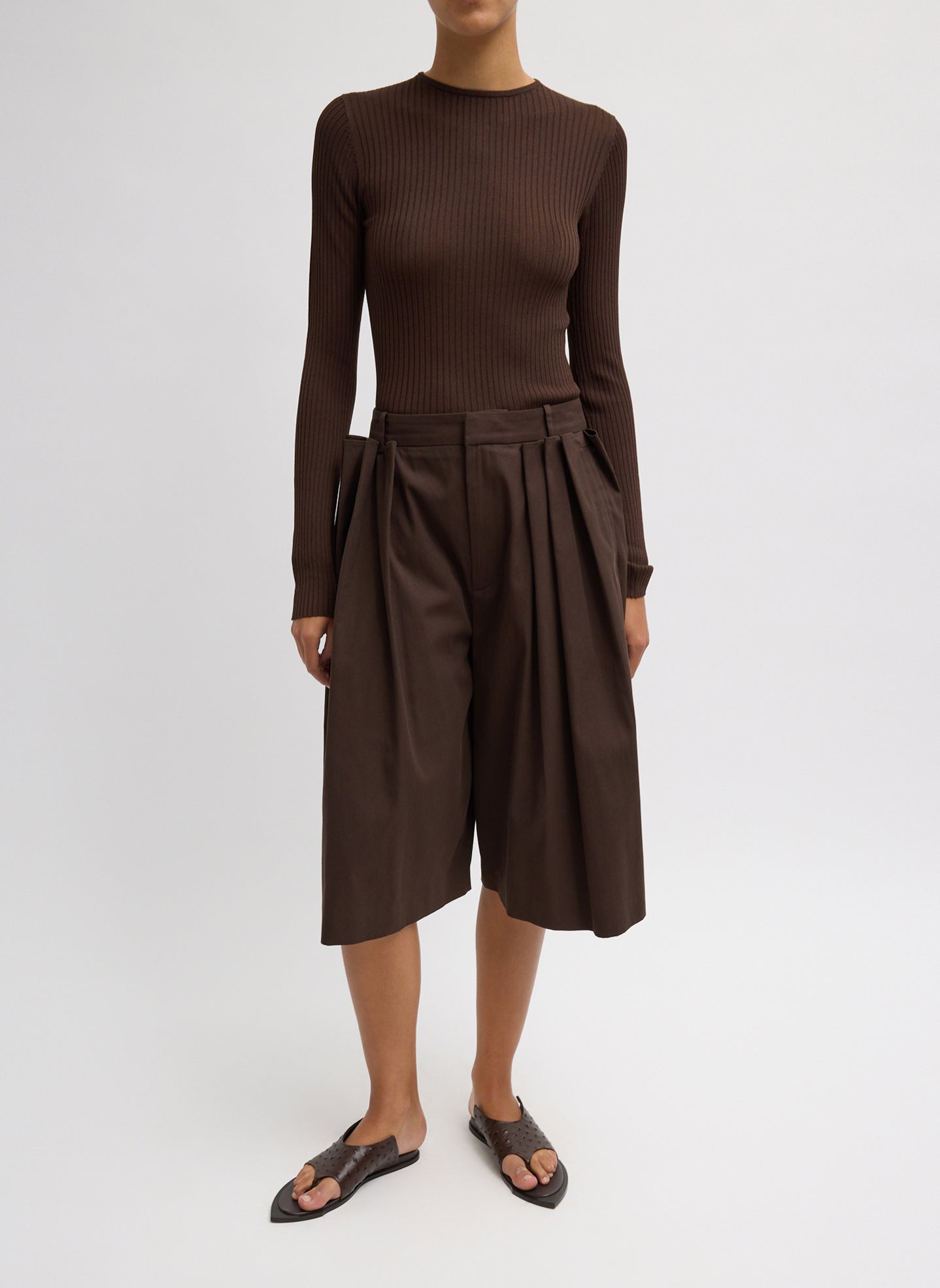 Hickory Brown Spring Twill Tucked Pleated Wide Leg Short - front view on model