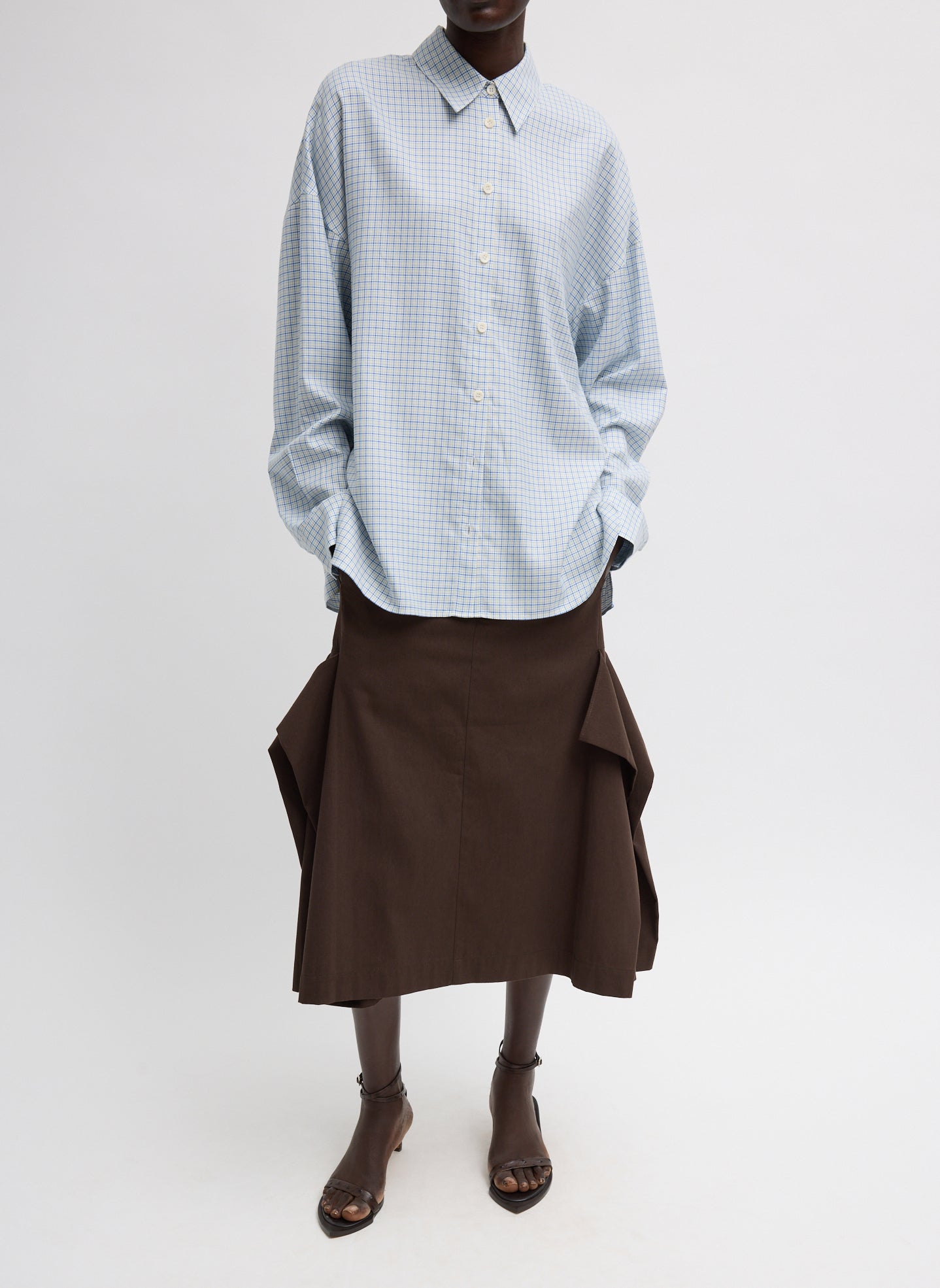 Hickory Brown Luxe Spring Twill Tucked Pleat Skirt - full look, front view on model