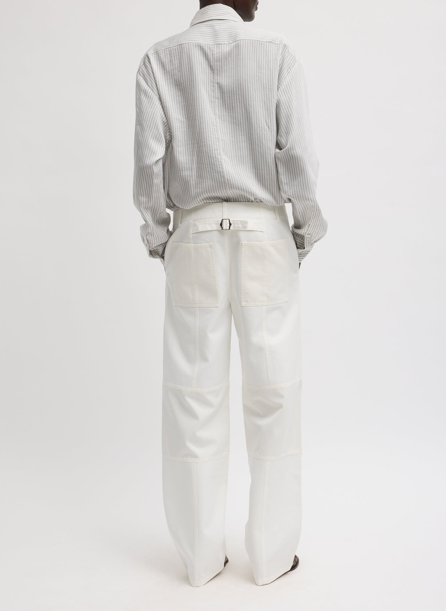 White Patchwork Twill Cargo Fischer Jean - back view on model