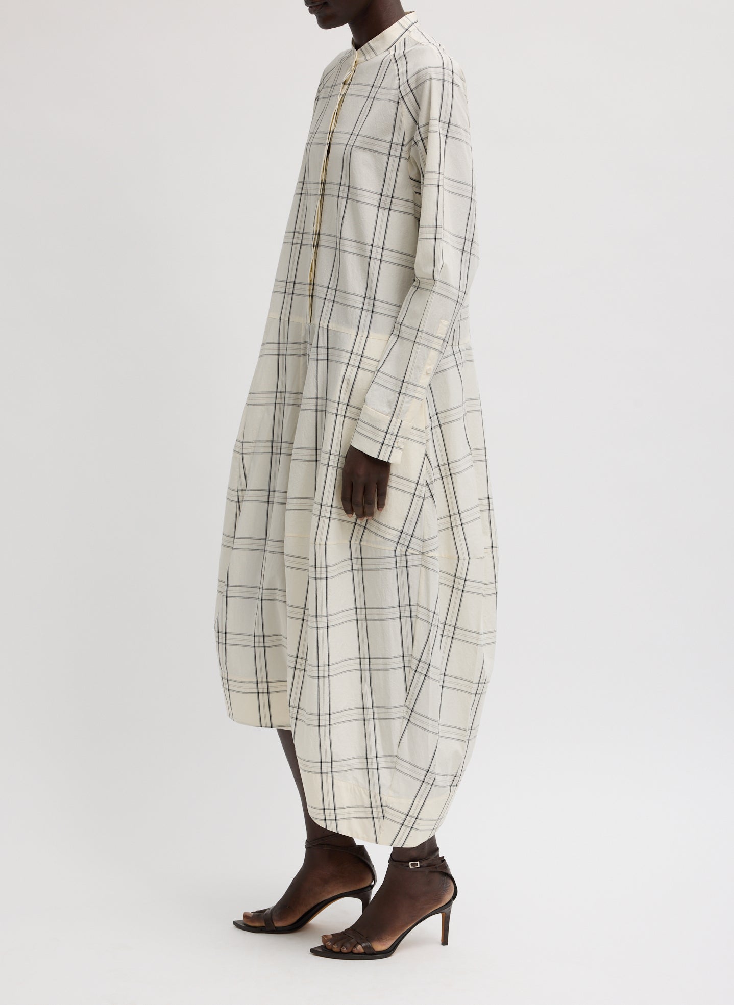 Ivory Black Multi Russel Plaid Balloon Dress - long sleeve midi shirt dress, side view on model