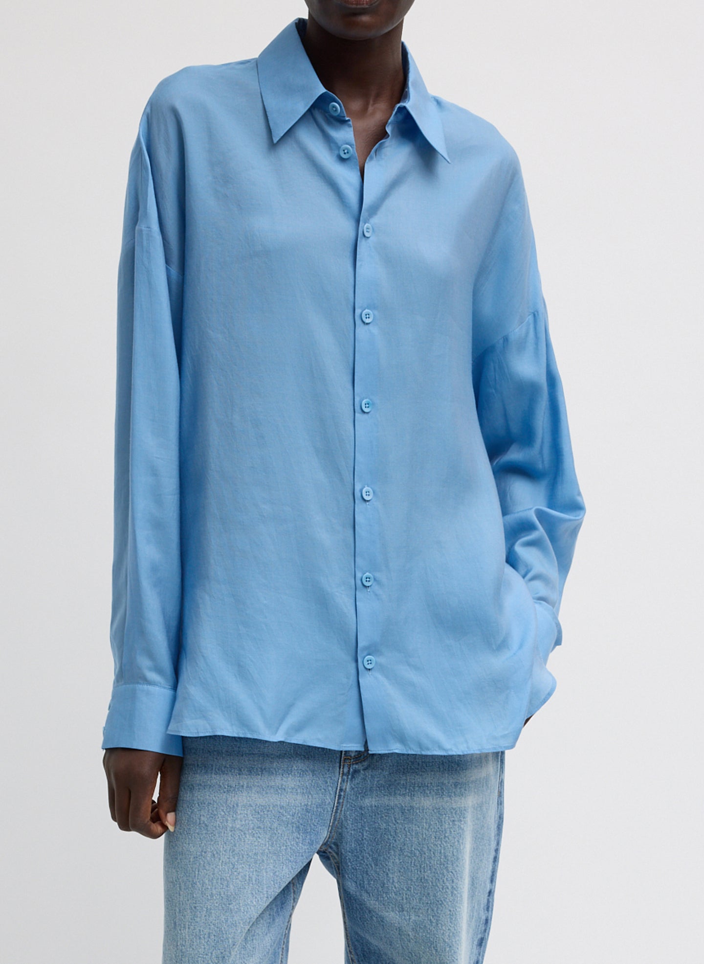 Blue Ultra Light Silk Tencel Oversized Shirt - long sleeve button down, front view on model