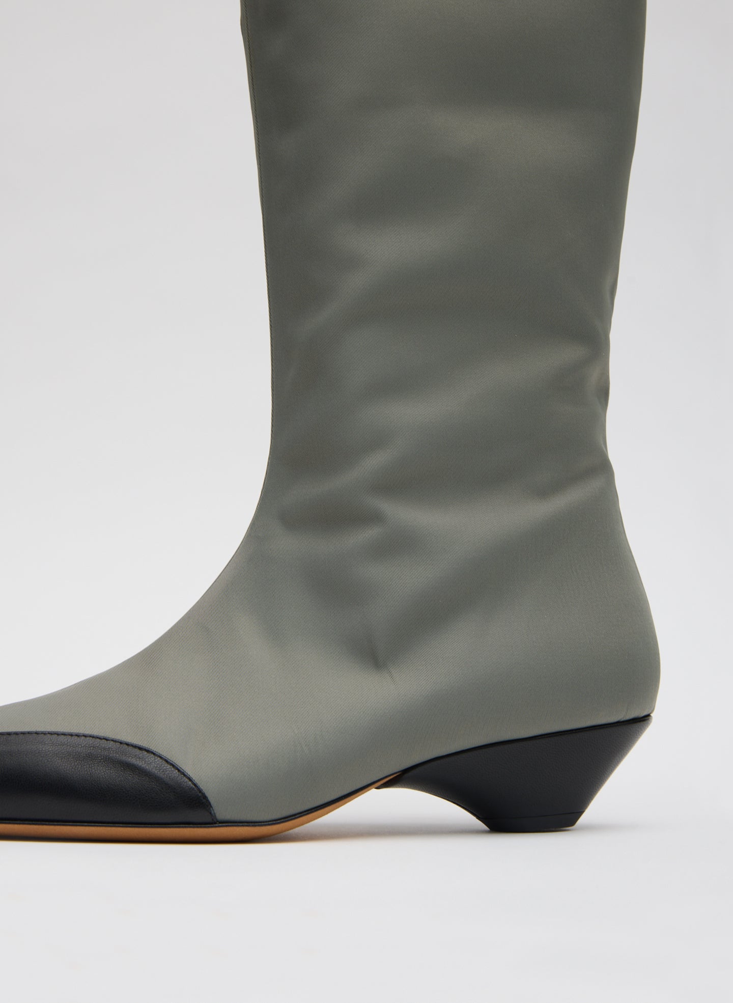 Grey/Black-7