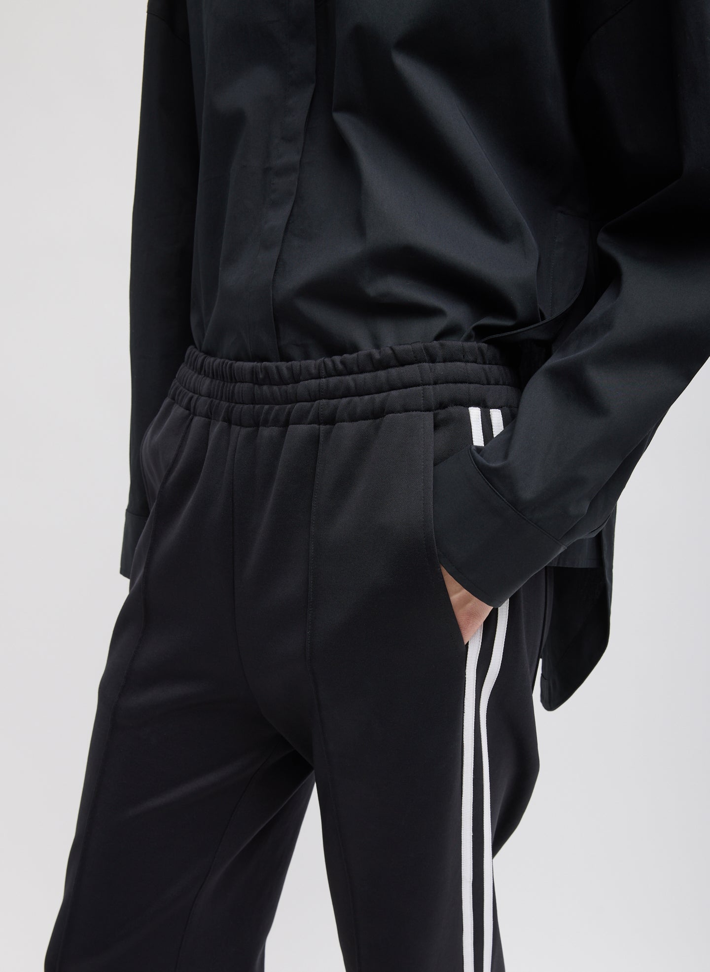 Black and White Active Knit Scottie Striped Jogger - closeup of waistband and seam details at front