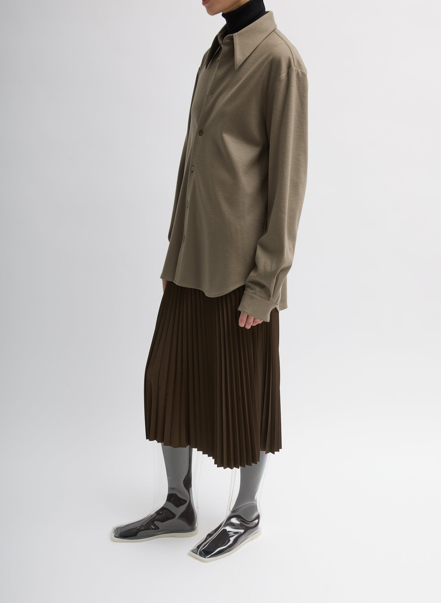 KHAKI-4