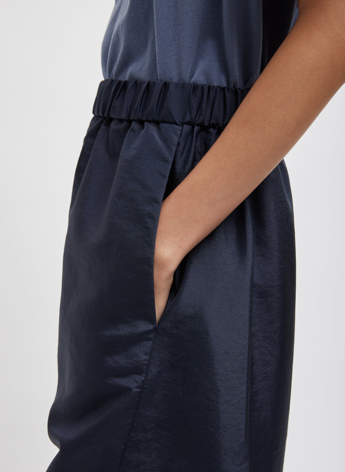 Navy Crispy Nylon Winslow Pant - closeup of side pocket detail