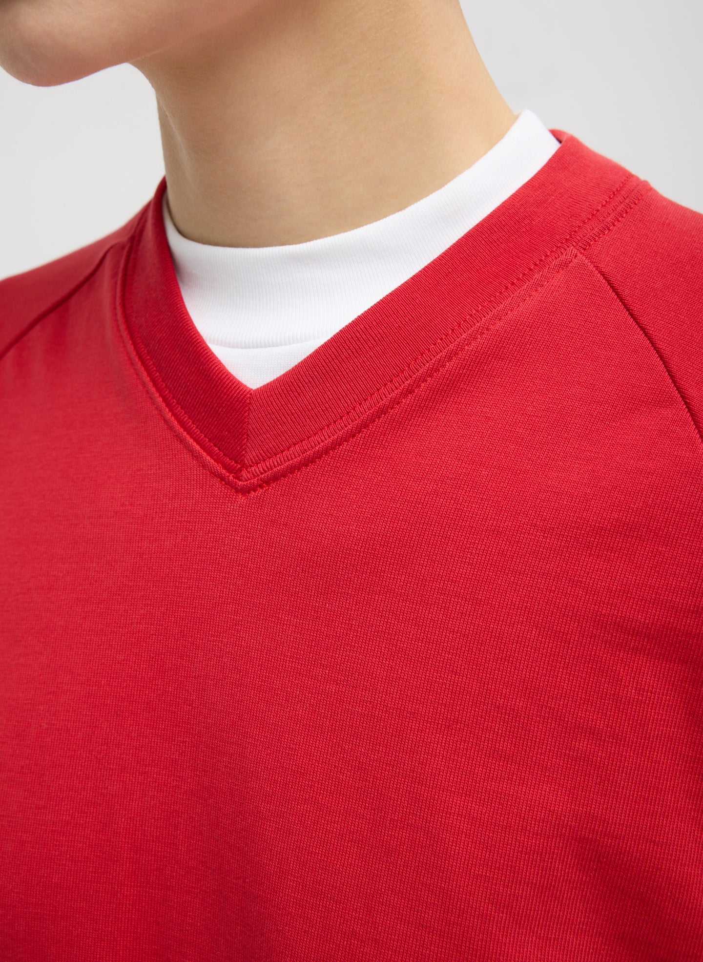 Red Perfect T-Shirt Vintage Sweatshirt - closeup of neckline