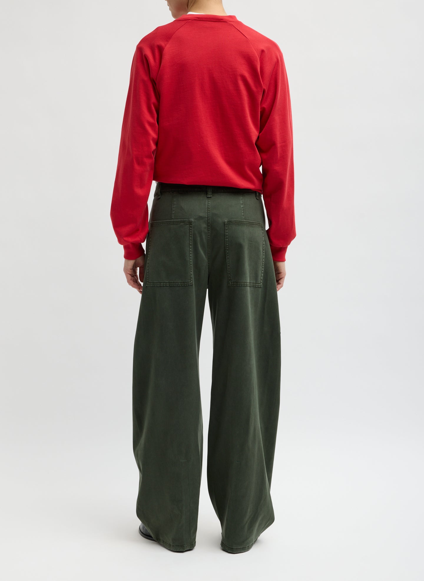 Army Green Garment Dyed Stretch Twill Sid Pant - barrel leg, back view on model