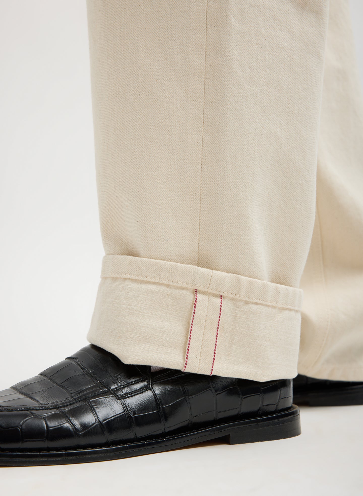 Natural Selvage Denim 5 Pocket Alec Jean - closeup of cuffed hem detail