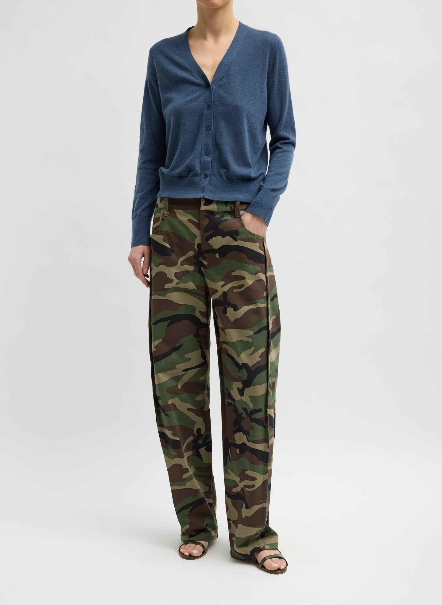 Blue Fog Skinlike Mercerized Wool V-Neck Shrunken Cardigan - full look, front view on model