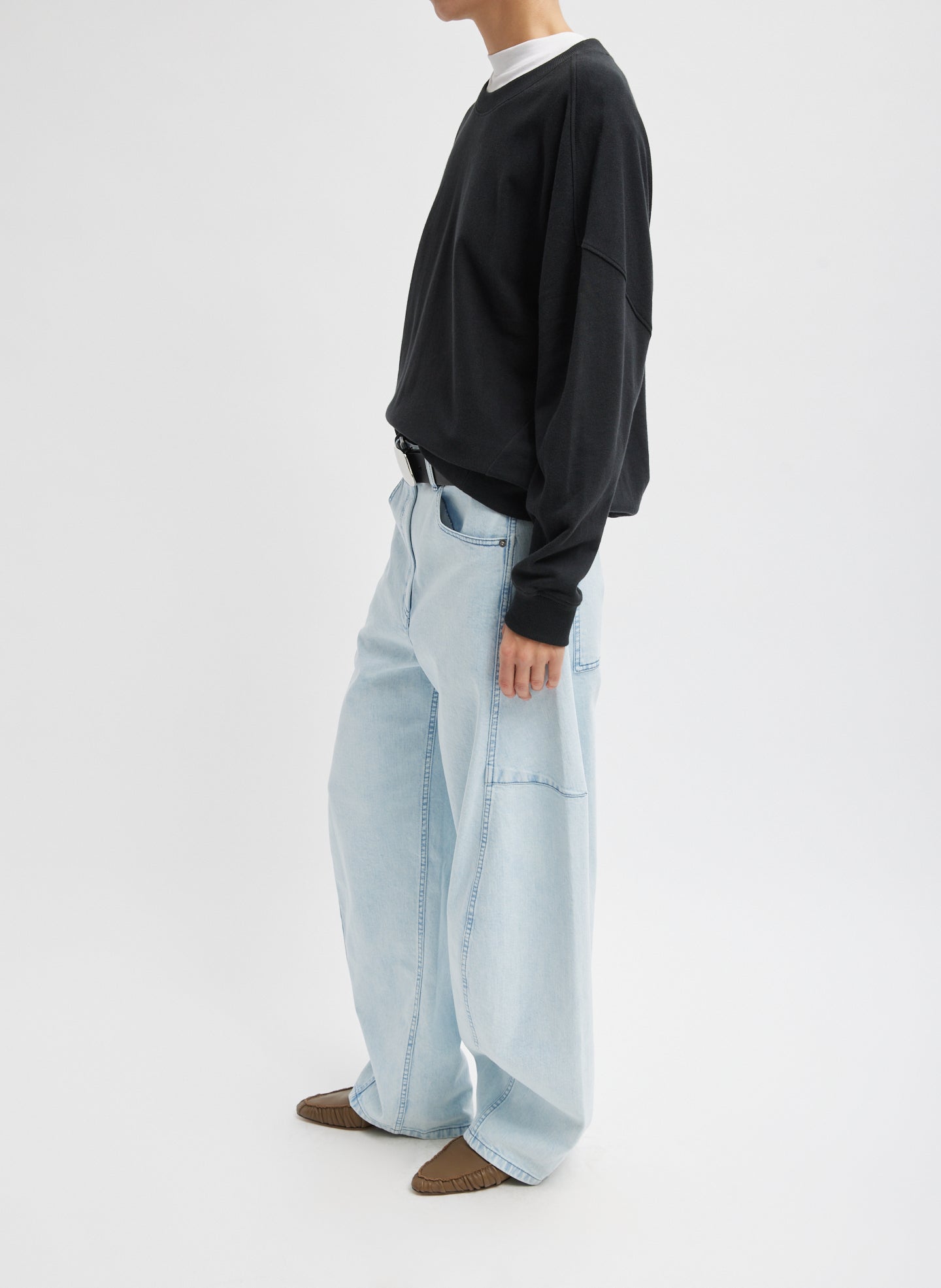 Black Light Weight Sweatshirting Crewneck Sweatshirt -full look, side view on model