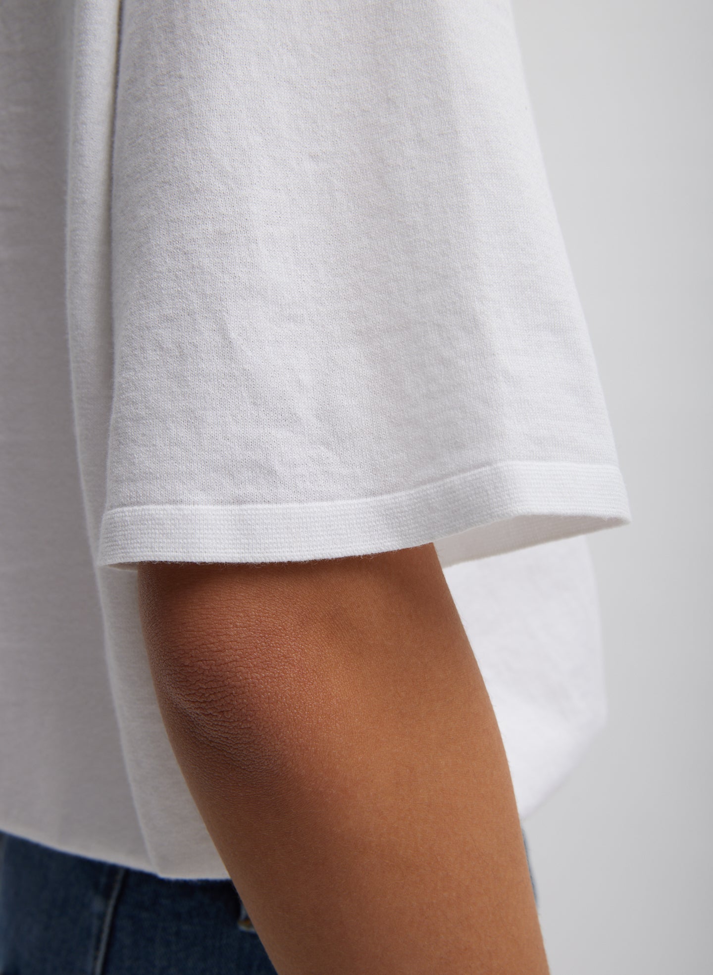 White Super Fine Gauge Perfect Short Sleeve Men's Pullover - closeup of sleeve details