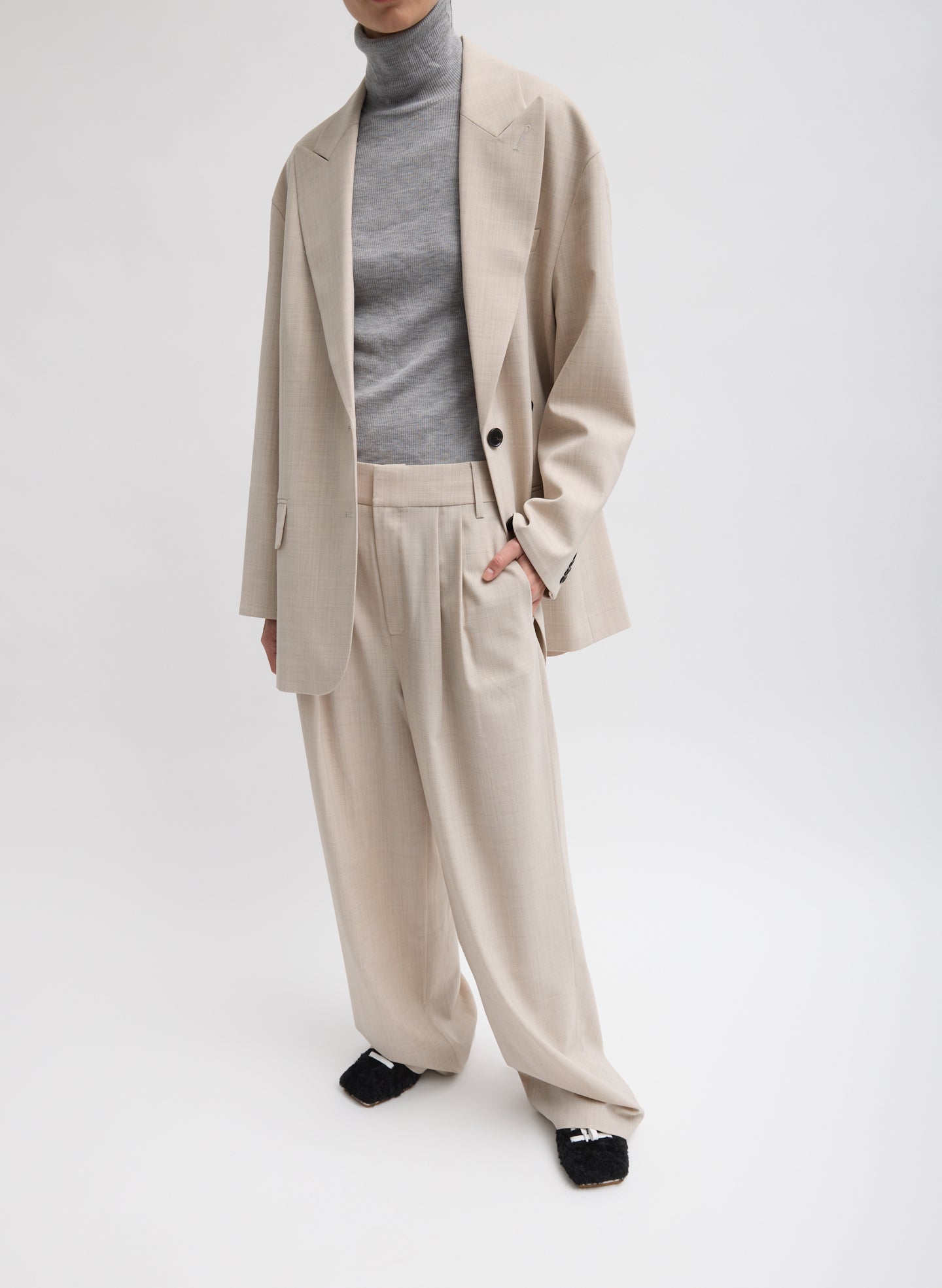 Oatmeal Melange Tropical Wool Stella Pant - full look, front view on model