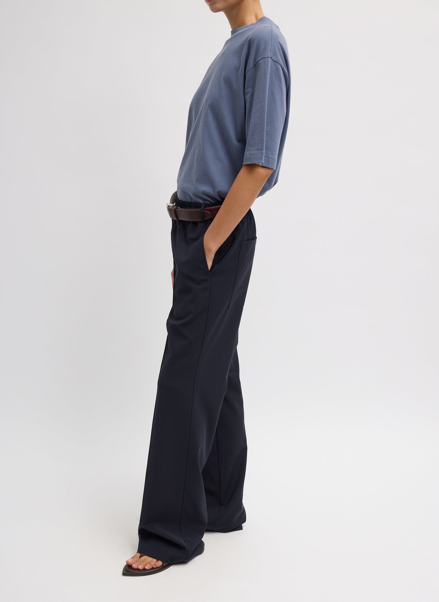 Navy Tropical Wool Scottie Jogger - side view on model