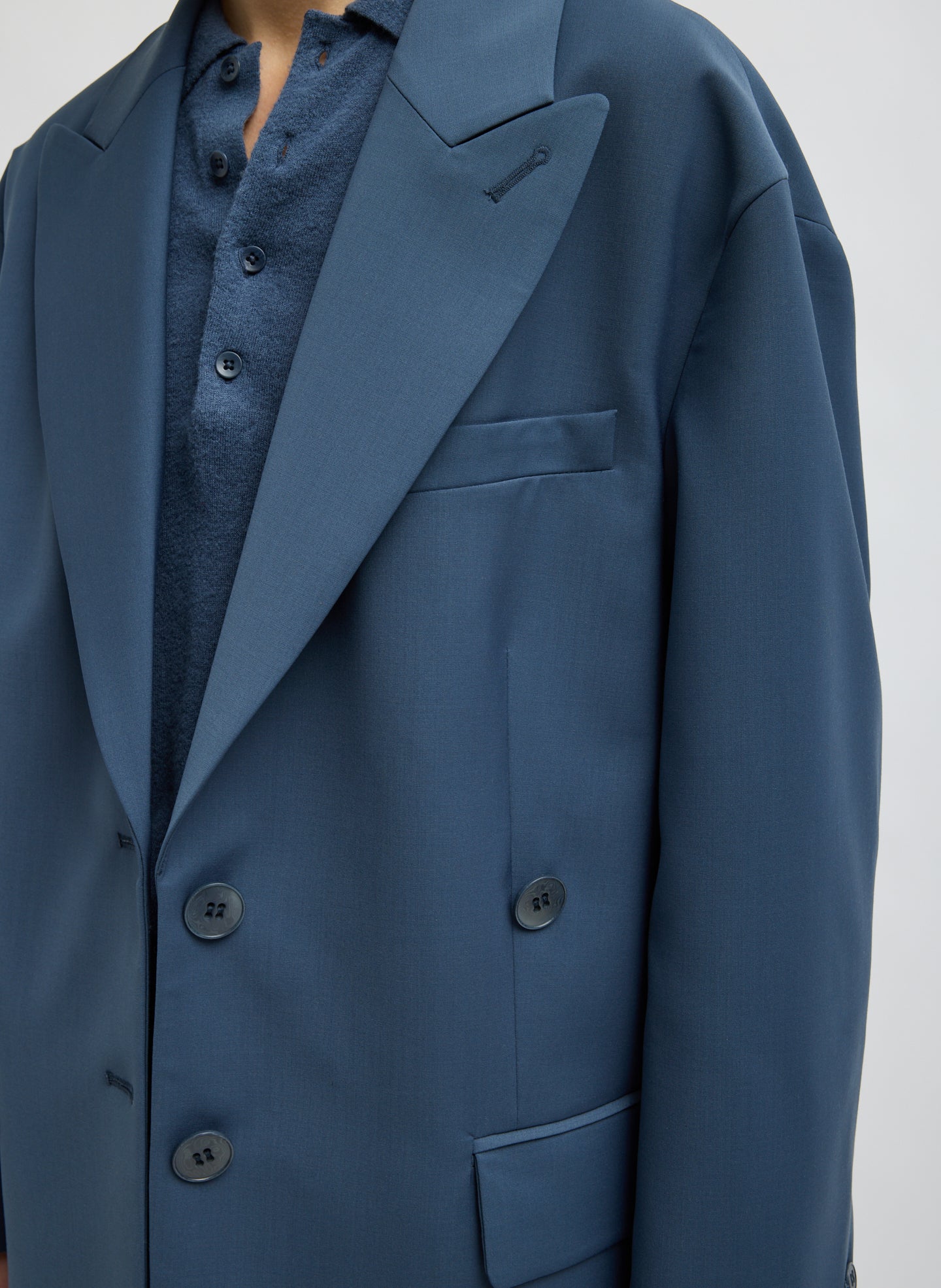 Blue Fog Tropical Wool Liam Blazer - closeup of lapel