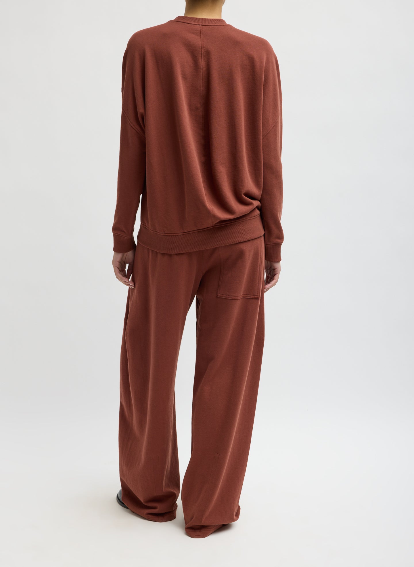 Red Clay Light Weight Sweatshirting Winslow Pant - barrel leg sweatpant, back view on model