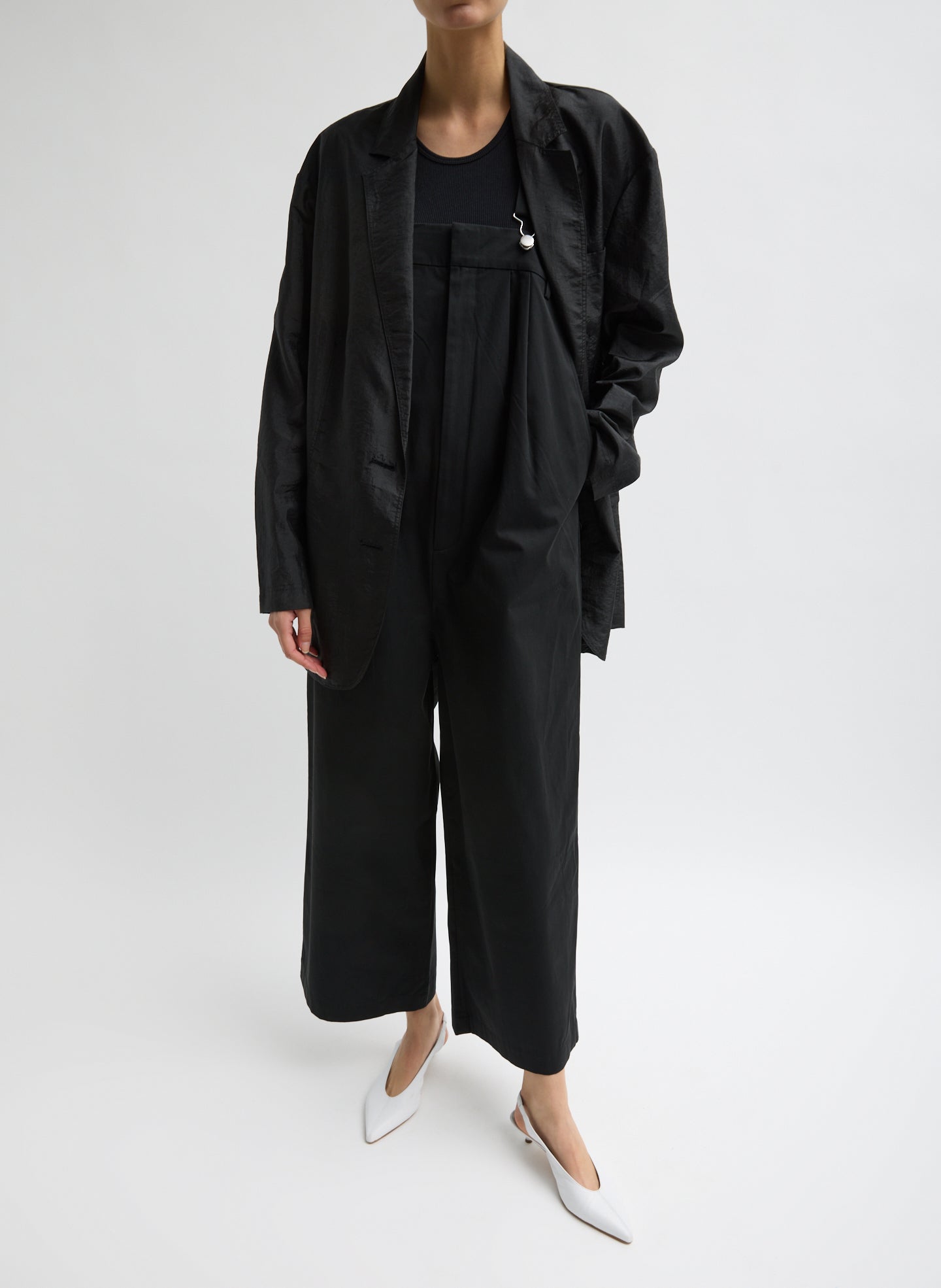 BLACK-7
