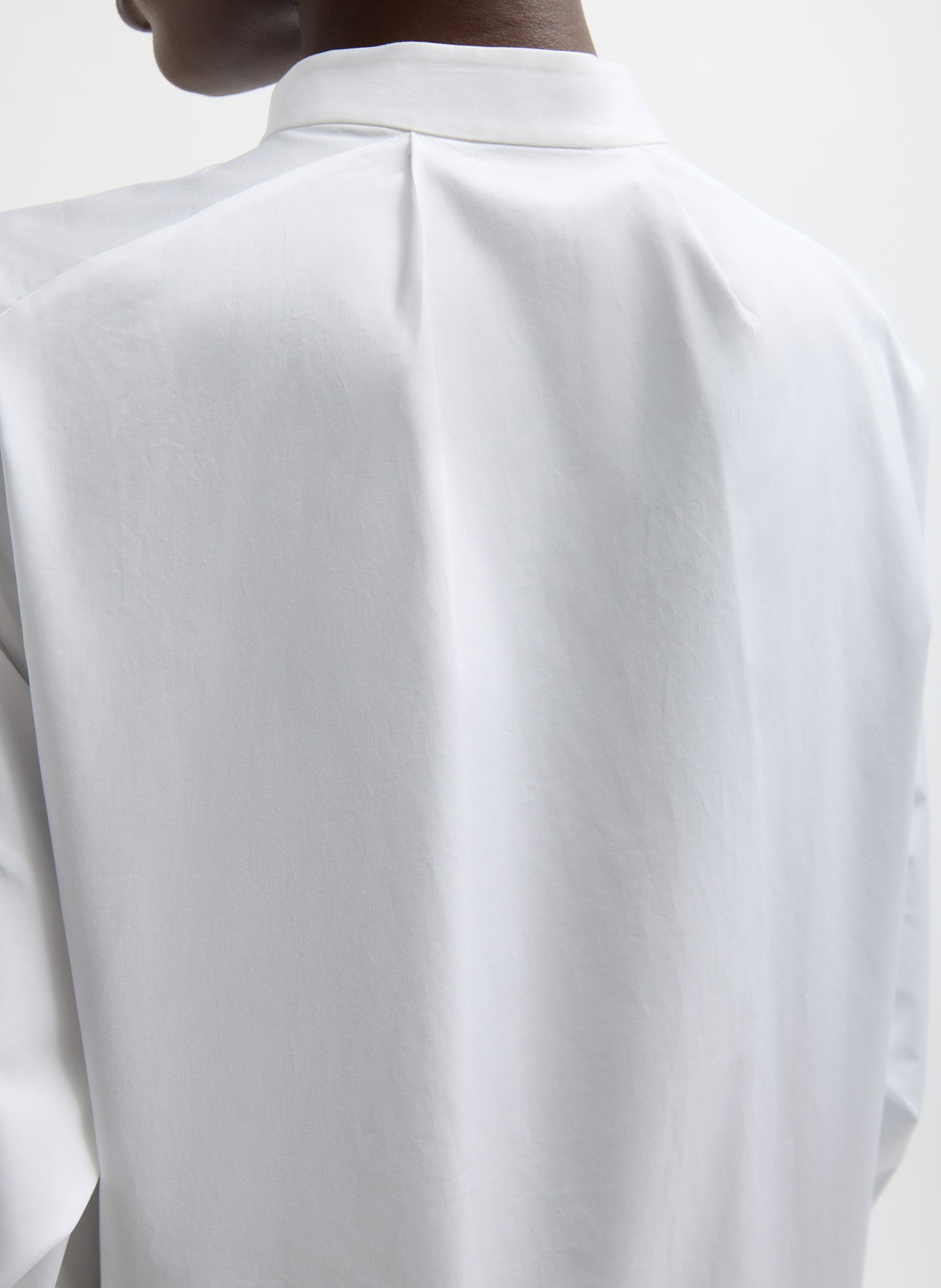 White Eco Poplin Maxi Shirtdress - closeup of back neckline