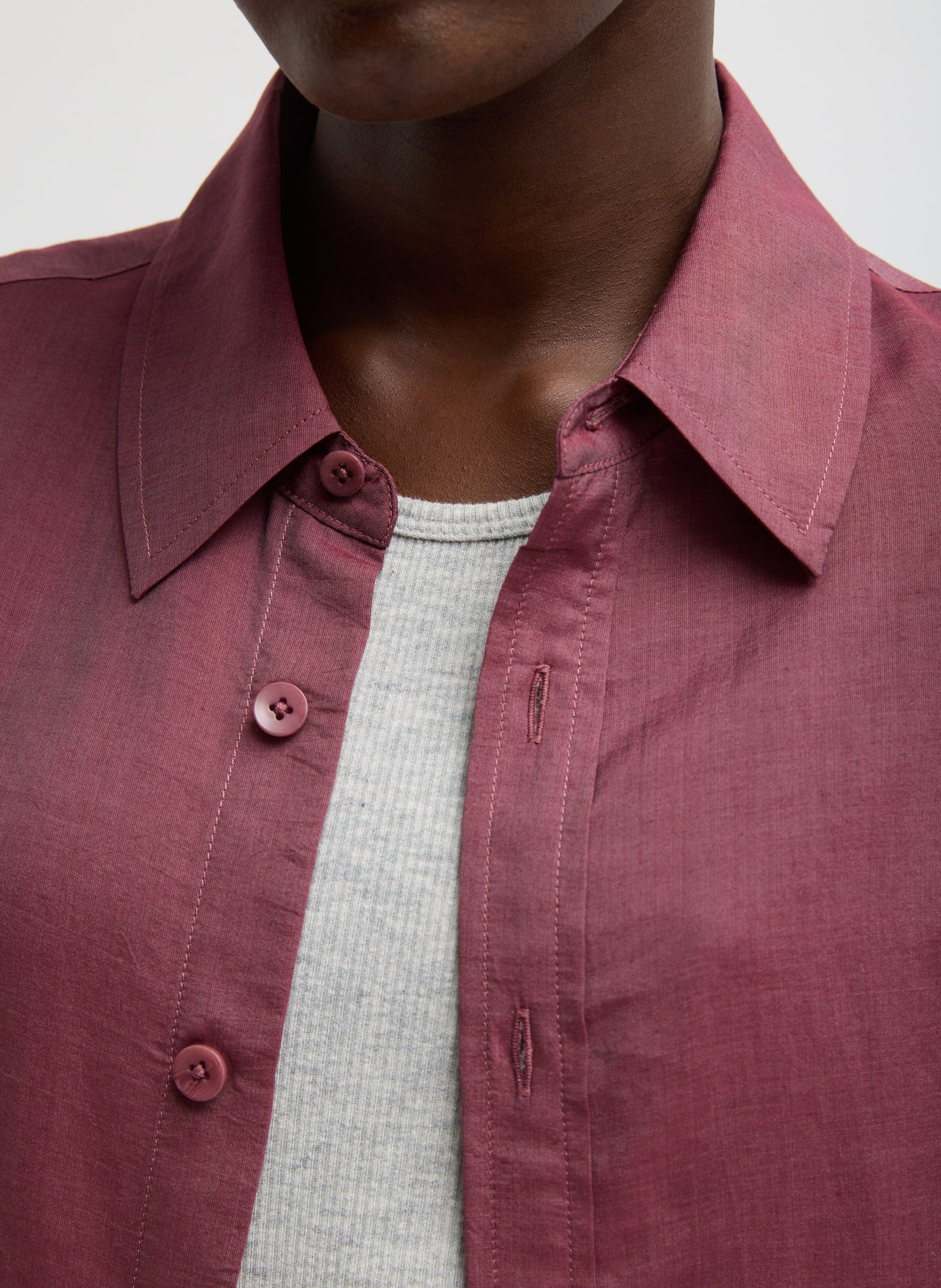 Light Mulberry Red Silk Voile Charlie Men's Slim Shirt - closeup of collar detail