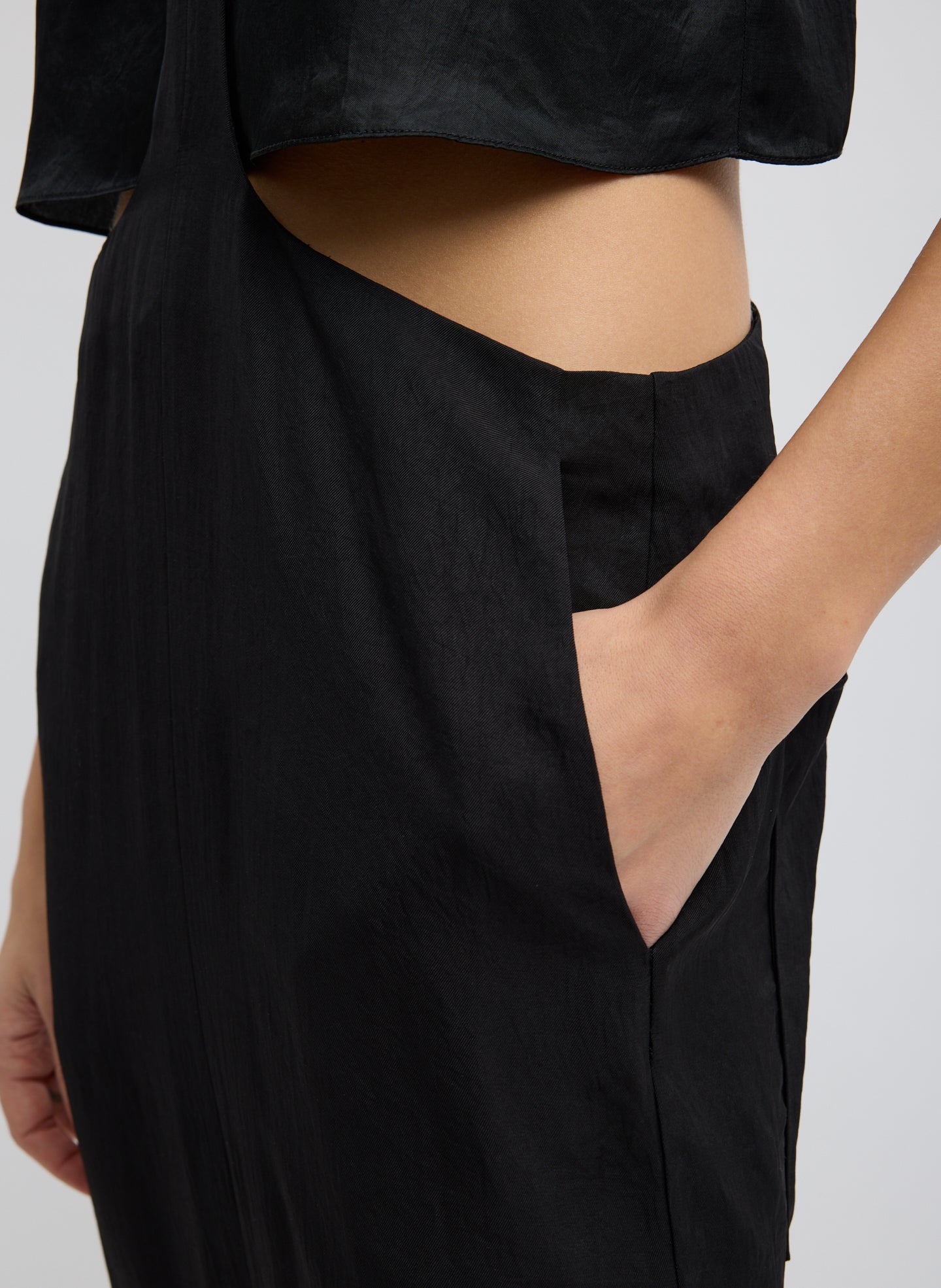 Black Summer Acetate Crinkle Overall Skirt - closeup of side pocket detail