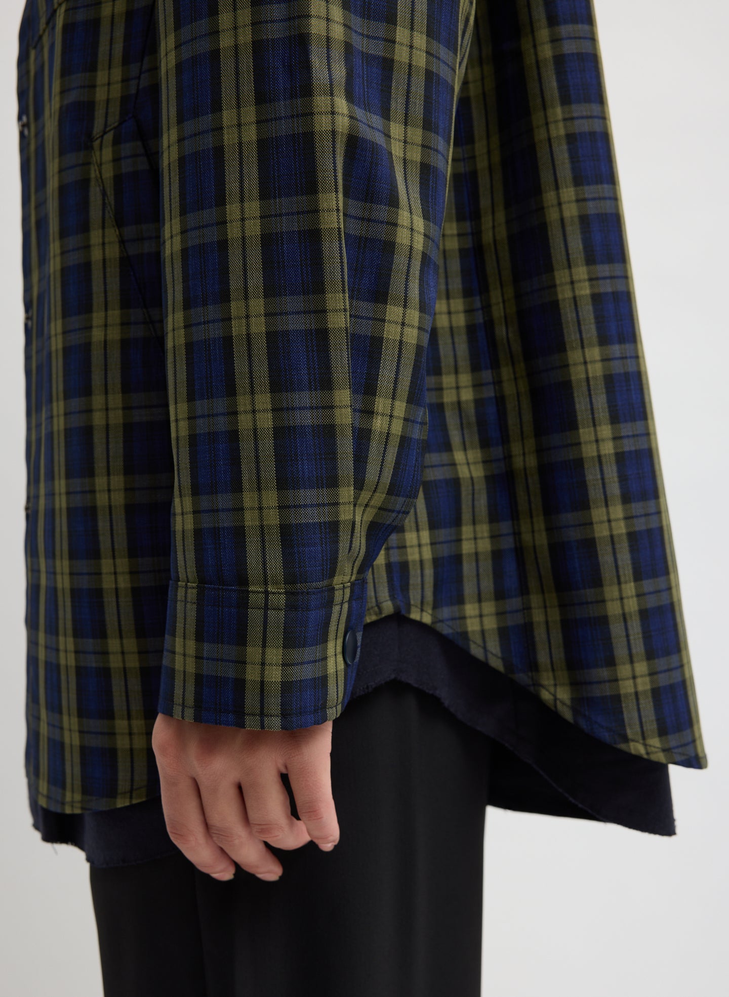 Blue Multi Techy Plaid Easy Shirt Jacket -closeup of sleeve detail